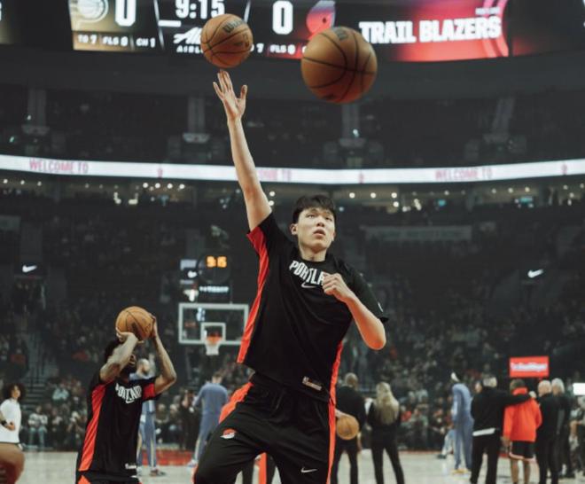 楊瀚森工作室：背靠背靠背，高強(qiáng)度賽程下依舊穩(wěn)定發(fā)揮