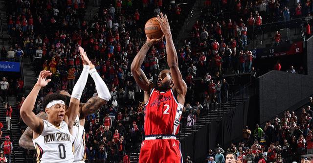 压哨绝杀率队险胜!伦纳德生涯第四次轰下30+5+5+5