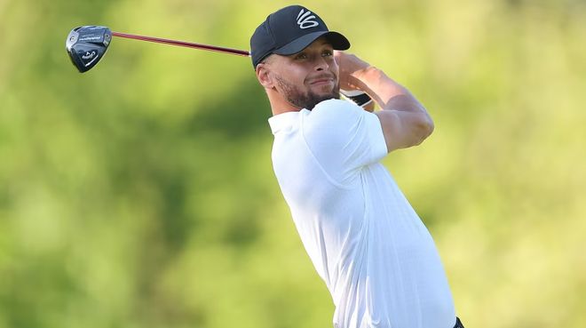 一年怒虧2個億，庫里和安德瑪的“孽緣”