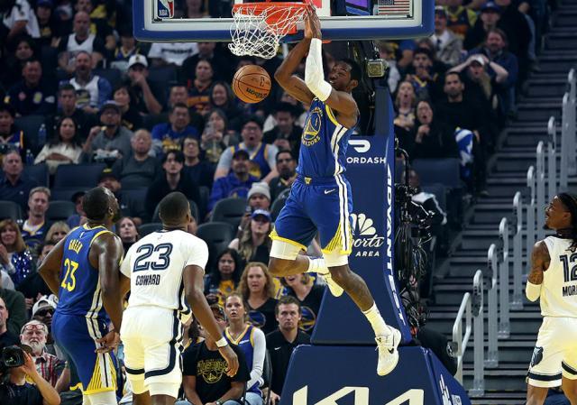 穆雷三分如雨 库明加掌控全局 勇士21届双雄觉醒