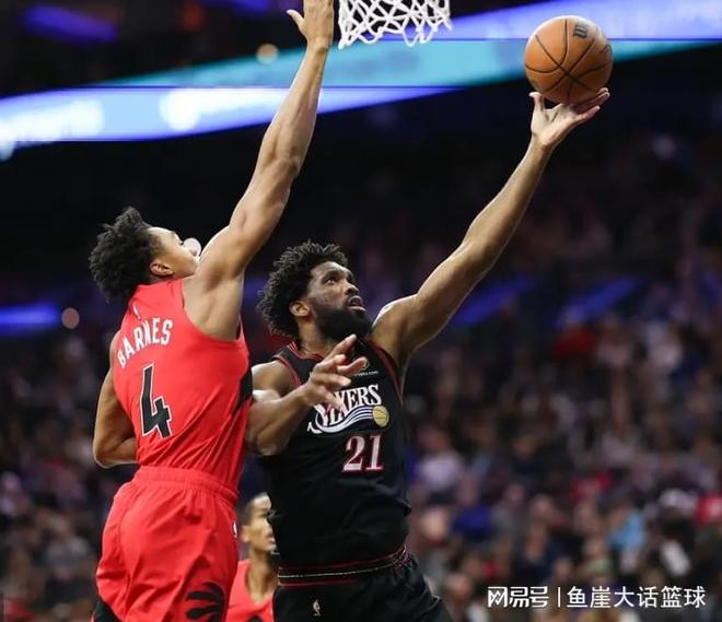 76人拒逆转！恩比德29+6勇士旧将立功，莺歌21+8愤怒，探花15中5