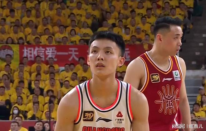 太適合廣東隊！“加強版馬尚”或被杜鋒看中，這可是宏遠第一克星