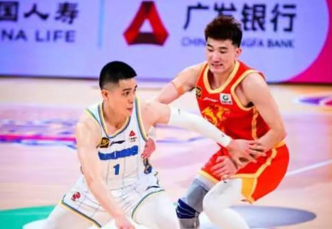 广厦队G2大调整，王博指导有信心，孙铭徽改变打法是关键
