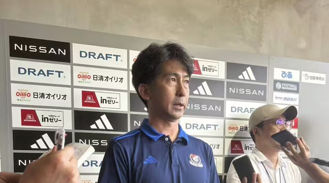 横滨水手体育总监：对球队感到担忧，此前洛佩斯一直对战术表达不满