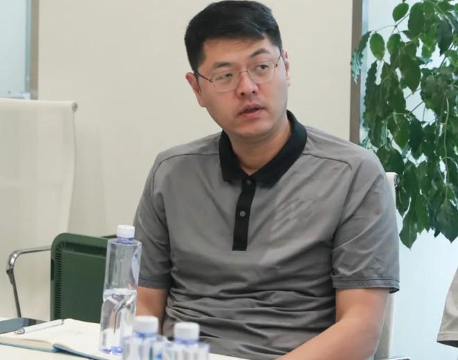 官方：北京男篮助理教练李翔担任北京女篮主教练一职