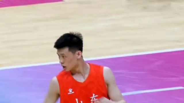 迎著周琦拋進！攬23分5助攻 遼寧替補打出超巨水準