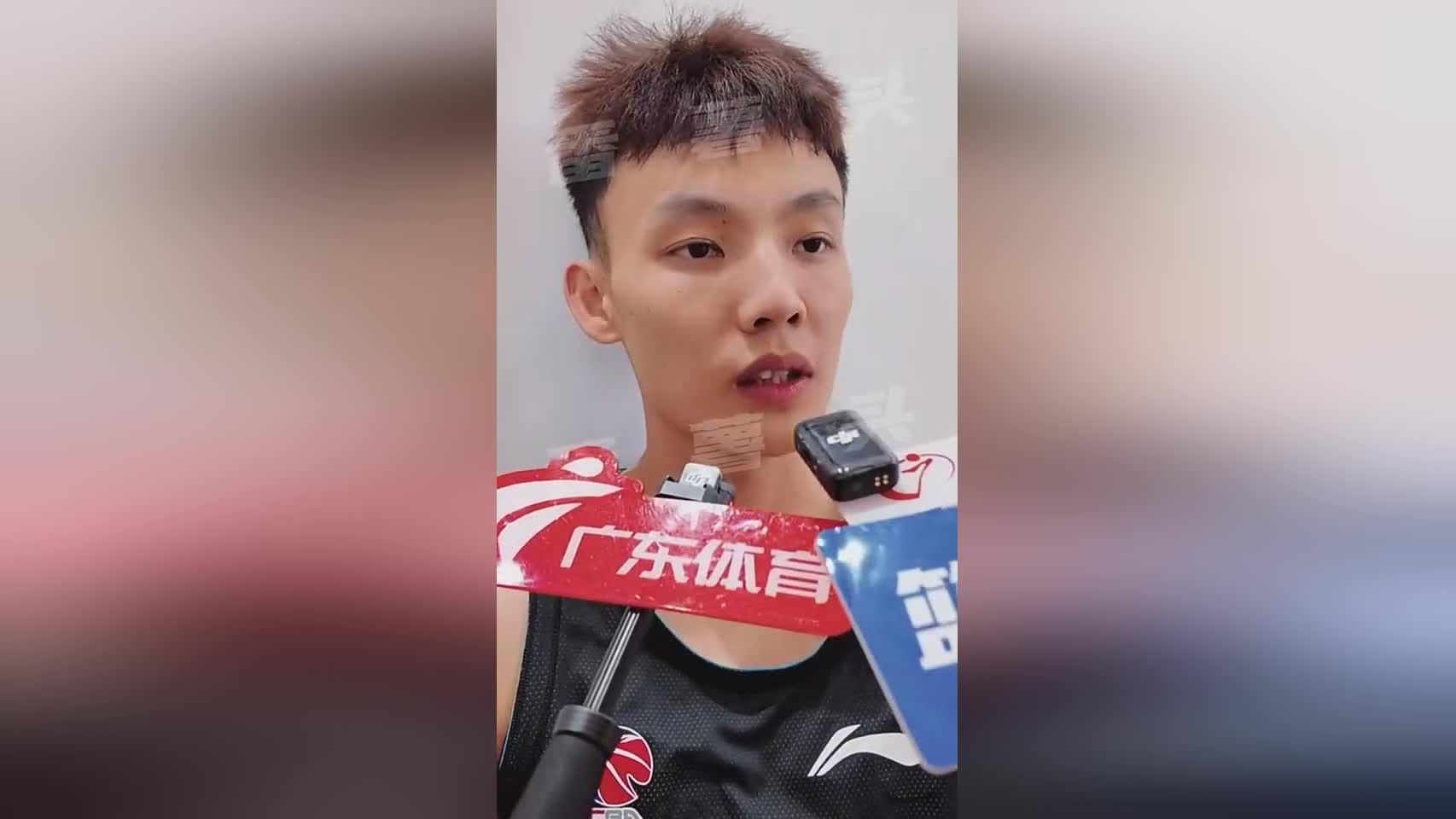 徐杰：能再次入选国家队集训名单非常兴奋 全力以赴参加这次集训