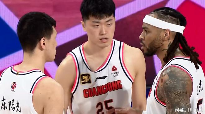 来了！挤走张皓嘉！广东男篮正式补强锋线三号位