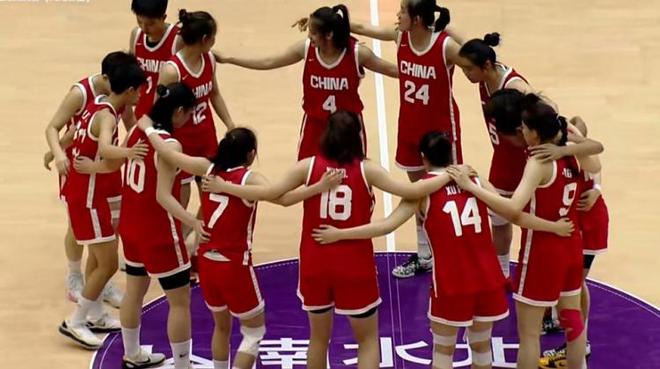 四國賽-險(xiǎn)些完成22分逆轉(zhuǎn)！中國女籃U19慘遭拉脫維亞U22雙殺