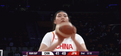 一球没丢！中国女篮上半场罚球7中7，命中率为100%