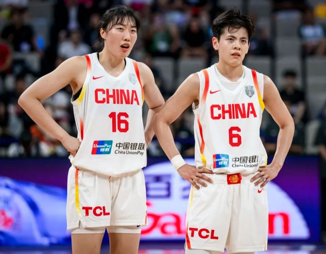 双塔失败！张子宇最后遭宫鲁鸣弃用 中国女篮负日本应全面改革