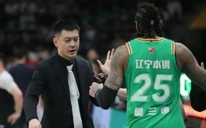 三冠功臣莫兰德重回辽宁男篮，赵率舟加盟宁波，北控补强内线外援