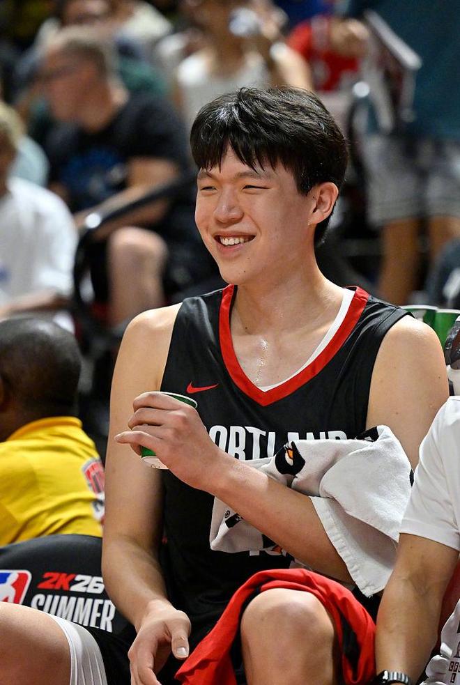 不用出战亚洲杯！篮协作出重大决定，杨瀚森在NBA大展拳脚吧
