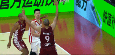 次节优势明显！中国男篮一波16-4，半场领先15分