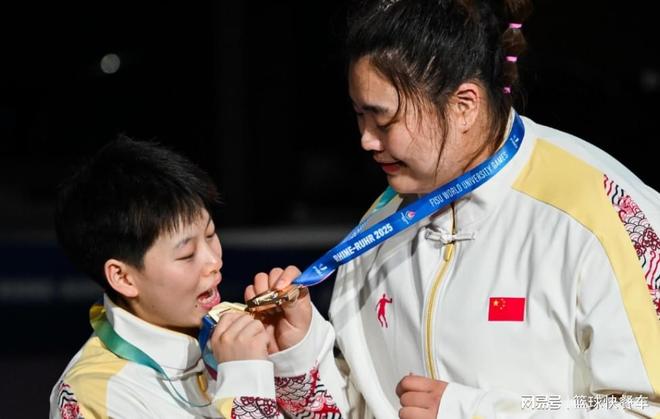 女篮世大运夺冠惨遭质疑？中国队登顶含金量十足：美国并非杂牌军