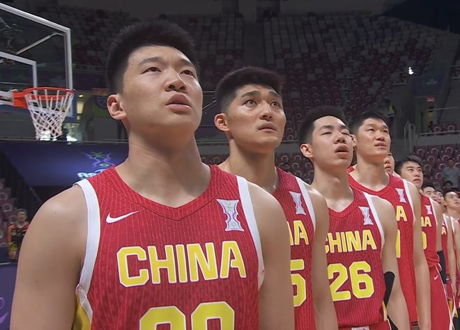 亚洲杯：中国男篮31分大胜印度，2连胜出线在望，8强对手浮出水面