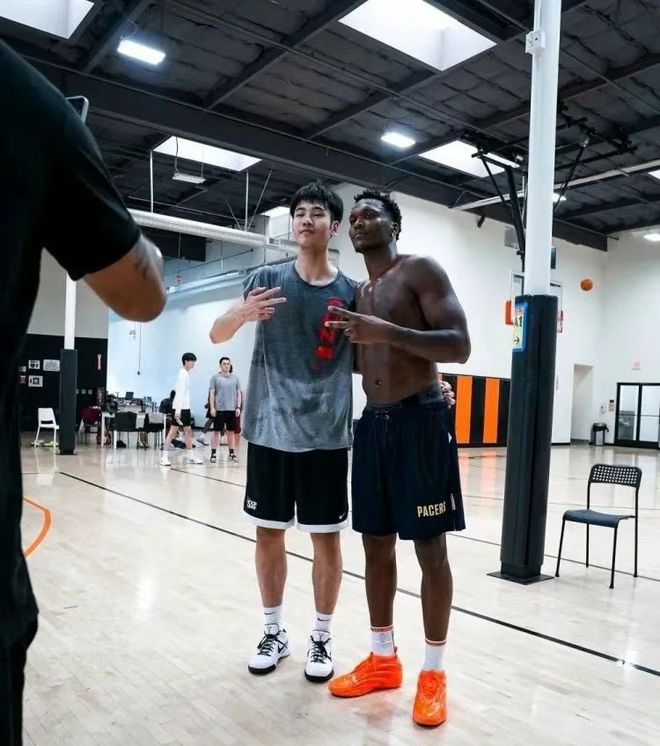 好消息！再见，CBA，四星高中生张博源闯荡美国，未来冲击NBA