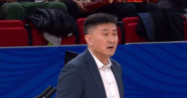 与杜锋顶嘴是起因？徐昕提出交易 广东男篮占主动 给朱芳雨出难题