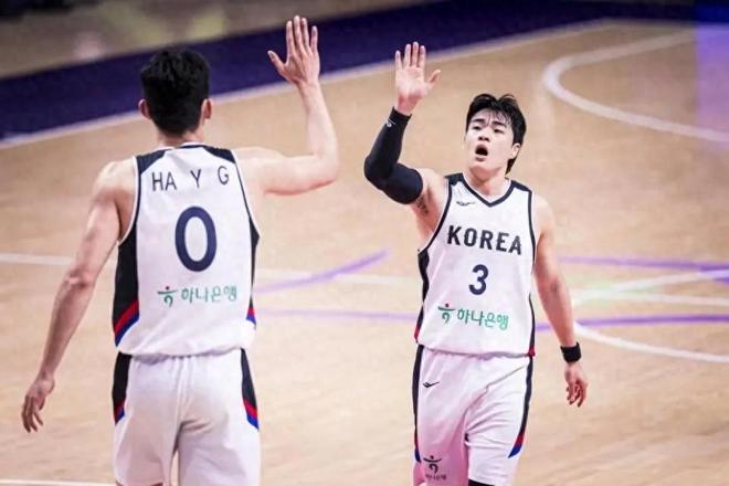 单节狂胜23分！韩国队不讲武德，赛前主力诈伤？中国男篮已认清