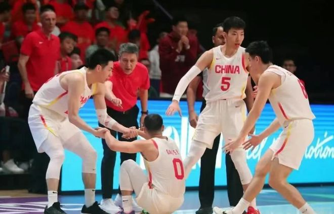 央视直播中国男篮VS新西兰，比赛时间确定，首发5虎预测，拼了