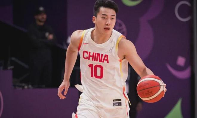 中国男篮淘汰韩国队！创下4大不可思议：王俊杰遭尿检 李贤重哭了