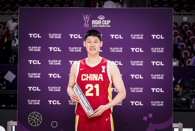 中国男篮vs新西兰5大看点：胡明轩7中0后需反弹 胡金秋率队冲决赛