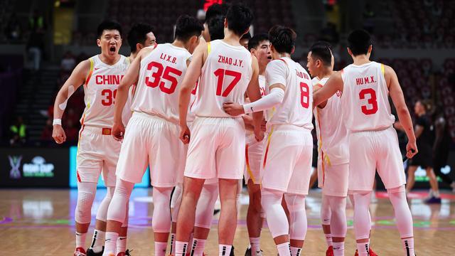 18日零点！男篮亚洲杯决赛 中国男篮将战澳大利亚队