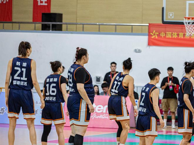 轰22+4！中国女篮24岁2米01中锋再闪耀：女版奥尼尔落选集训留憾
