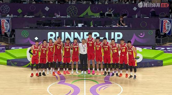 赢得尊重！澳大利亚队官方祝福中国队越来越好，FIBA赞扬中国2人