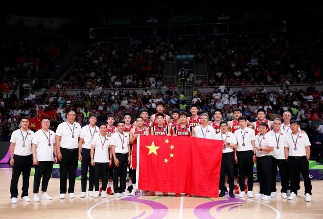 郭士强：中国男篮的终极目标是拿到奥运会入场券