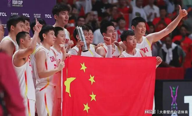 亚洲杯丟冠仅1天，中国男篮阵容或洗牌，2人低迷，1人已直接离队