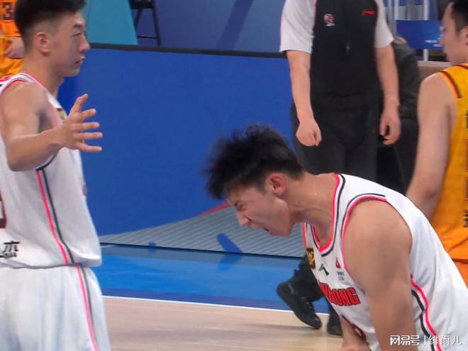 黄明依+夏振峰换焦泊乔？广东队被曝欲与广州交易，保底总决赛了