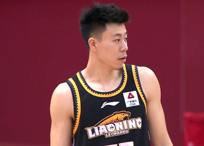 CBA3消息：张镇麟告别辽宁加盟上海，焦泊乔加盟广东受阻