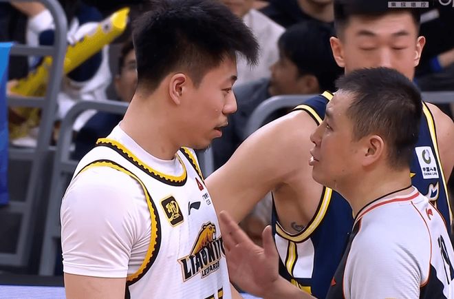 CBA又有重磅交易！张镇麟将加盟上海！背后的原因，不只是篮球！
