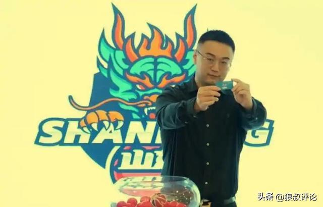 CBA大瓜！四川男篮股东和总经理公开分歧引热议 媒体曝出更多内幕