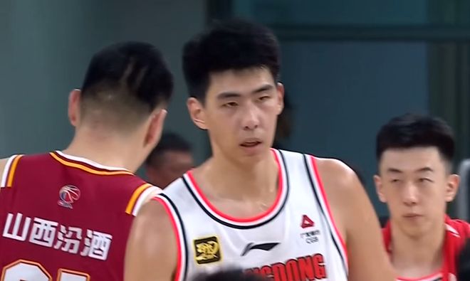 徐昕加盟廣州隊！雙方簽約4年B類合同，廣東隊有優(yōu)先回購權