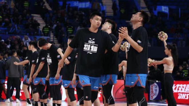 保住CBA参赛权！四川男篮股权之争后压哨注册19人 无顶薪球员