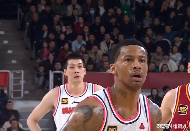 正式上位！廣東鋒線“新王炸”逼退任駿飛，這可是杜鋒的爭冠底牌