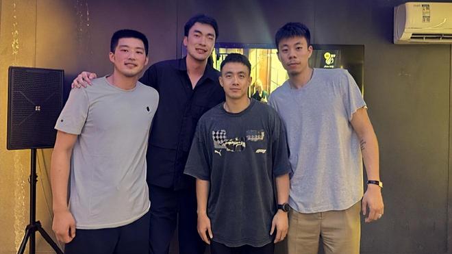 辽篮锋线四巨头正式亮相！郭艾伦很自豪，上海三扣将让人羡慕不已