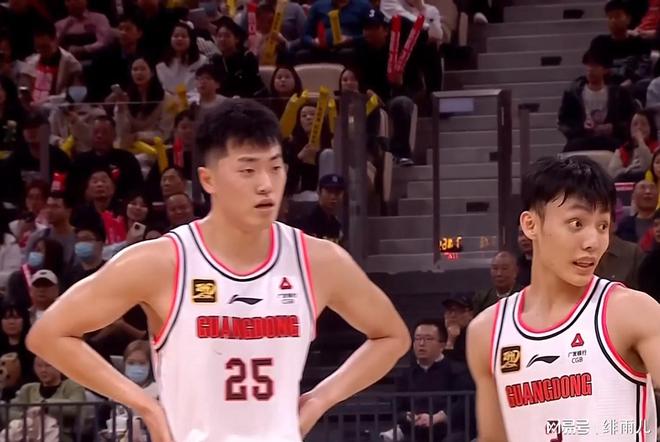 为广东队拒绝NBA！CBA顶级锋线驰援杜锋，这可是宏远的三号位答案