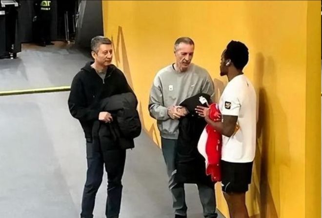 篮协每年收1亿却不愿投入归化？归化李凯尔立功的球队“寒心”了