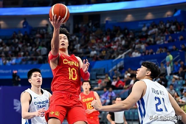 不装了!赵睿:中国男篮需要绝对领袖 不管能否打进得站出来勇于承担