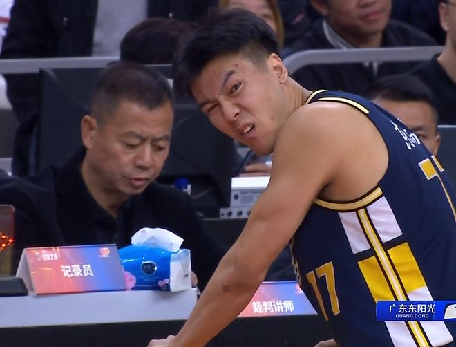 广东队开价太低了！黄荣奇无法接受，双方无缘续约