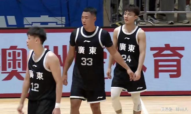 力保广东队夺冠！CBA“暴力锋线”打出身价，杜锋终于迎来新王炸
