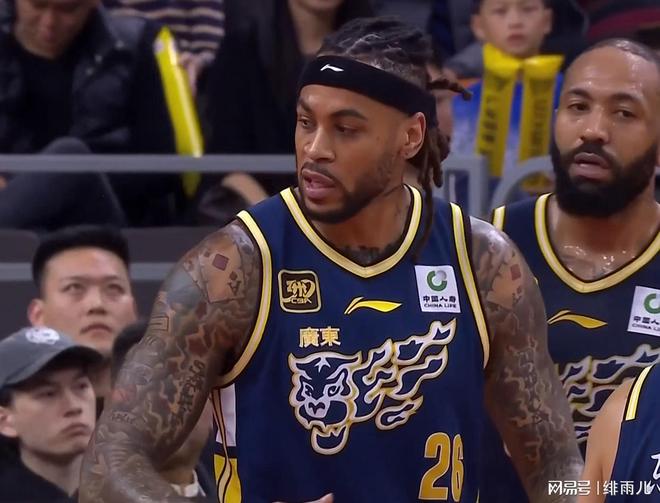 确认到位！CBA第一锋线王者归来，力保杜锋重返总决赛！