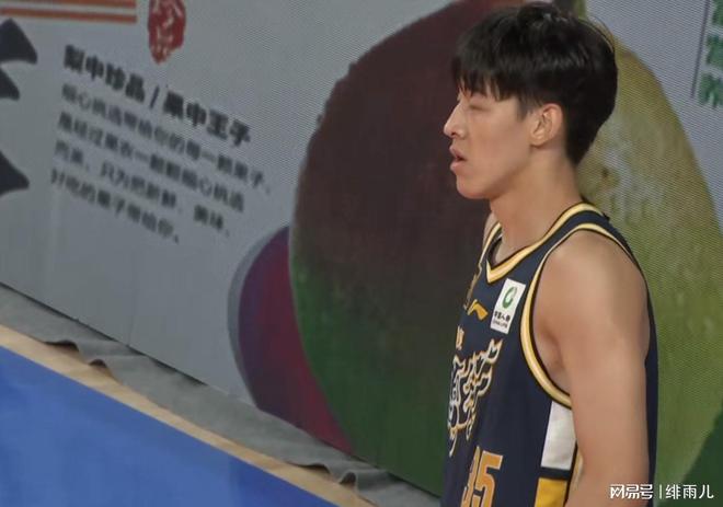 徐杰第一替补！广东“新后卫”打出身价，杜锋为他放弃杨溢？