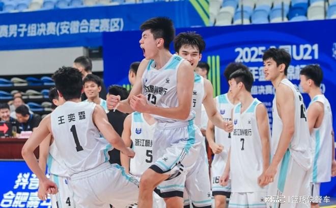 中国篮坛最神奇绝杀！21岁小将0.7秒空接绝杀：辽篮克星杀进四强