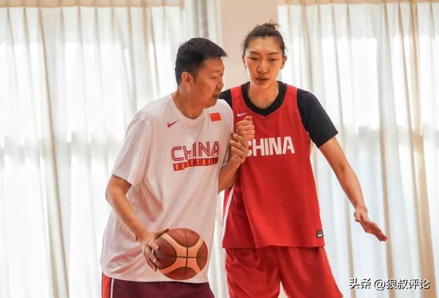 中国版奥拉朱旺？王治郅指导韩旭&张子宇 敏感身份无法全职进国家