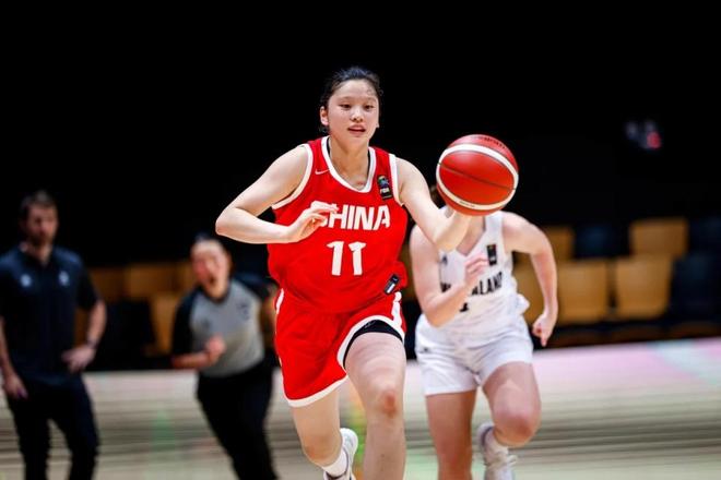 亚洲杯：中国U16女篮险胜新西兰 李沅珊狂轰38+8三分