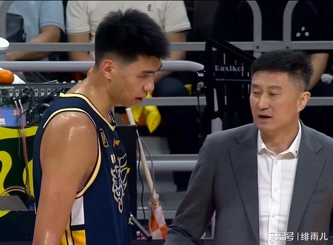 难挡广东队失利！CBA国手内线救不了杜锋，朱芳雨将签回男篮中锋
